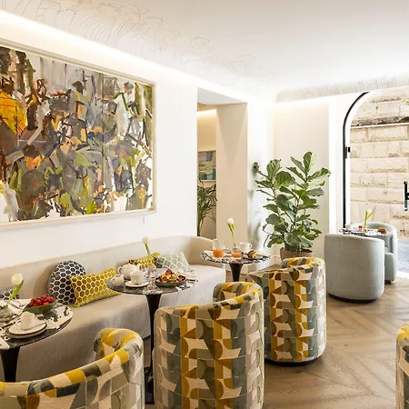 Nerva Boutique 3*